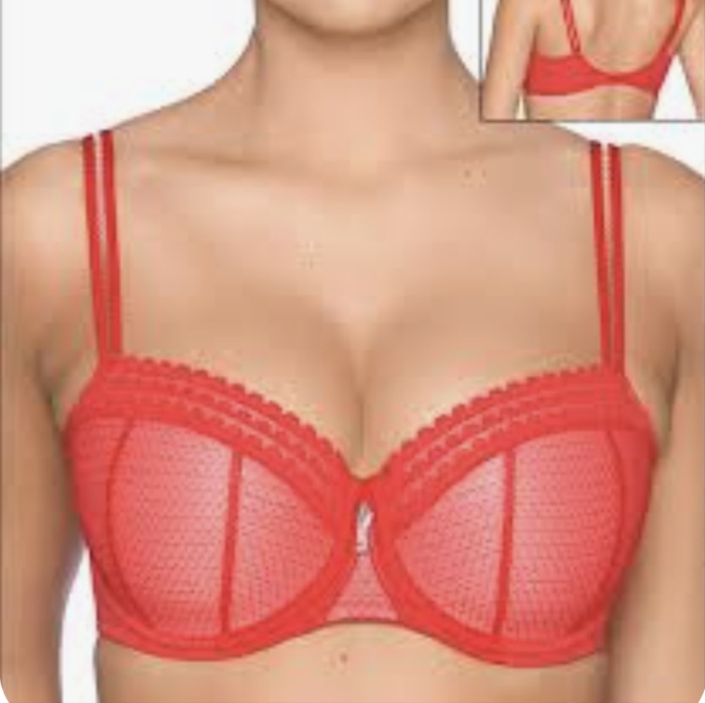 Prima Donna Twist Red Soft Shell Bra Size 32E EUC